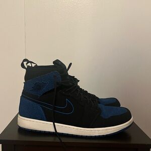 Jordan 1 Retro High Flyknit Royal